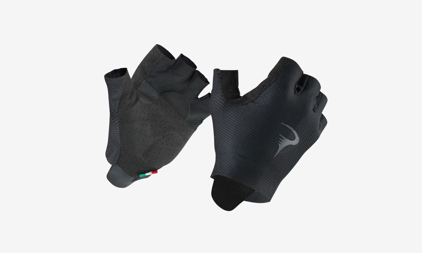 DOGMA GLOVES