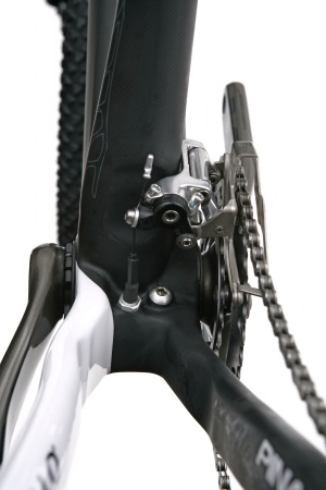 DOGMA XC 9.9 / INTEGRATED FRONT DERAILLEUR