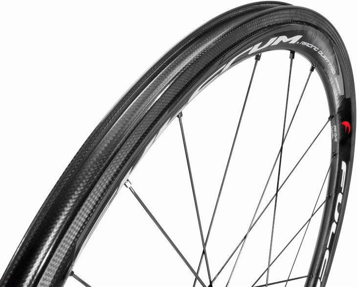 フルクラム:新製品情報》 RACING QUATTROがモデルチェンジ & カーボン ...